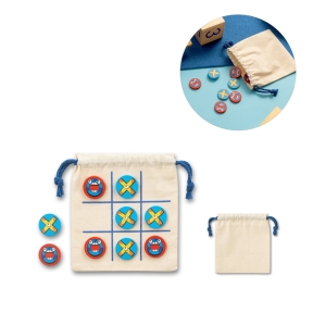 KRUSTI. Klasiska 10 gabaliņu finiera Tic Tac Toe spēle